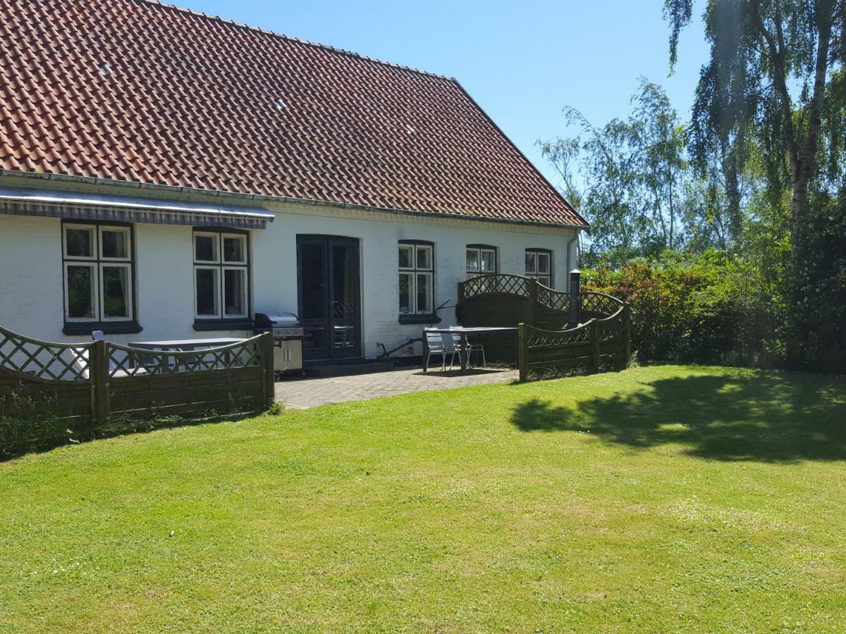 Cosy Farmhouse on Møn Stege Eksteriør bilde